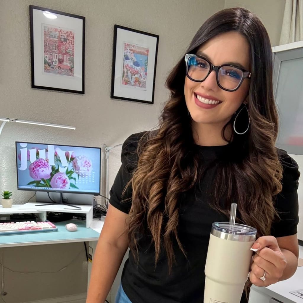 <em>Sofia R., Miami, FL</em>